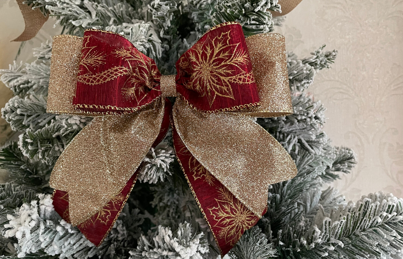 DIY Christmas Bows A Simple and Affordable Way to Add Festive Cheer to Your Holiday Decorations